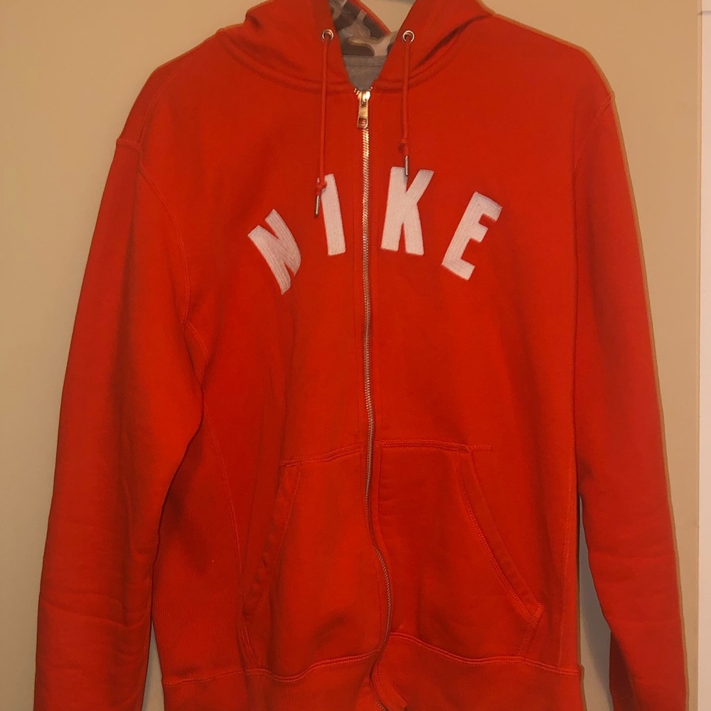 Nike sweater
